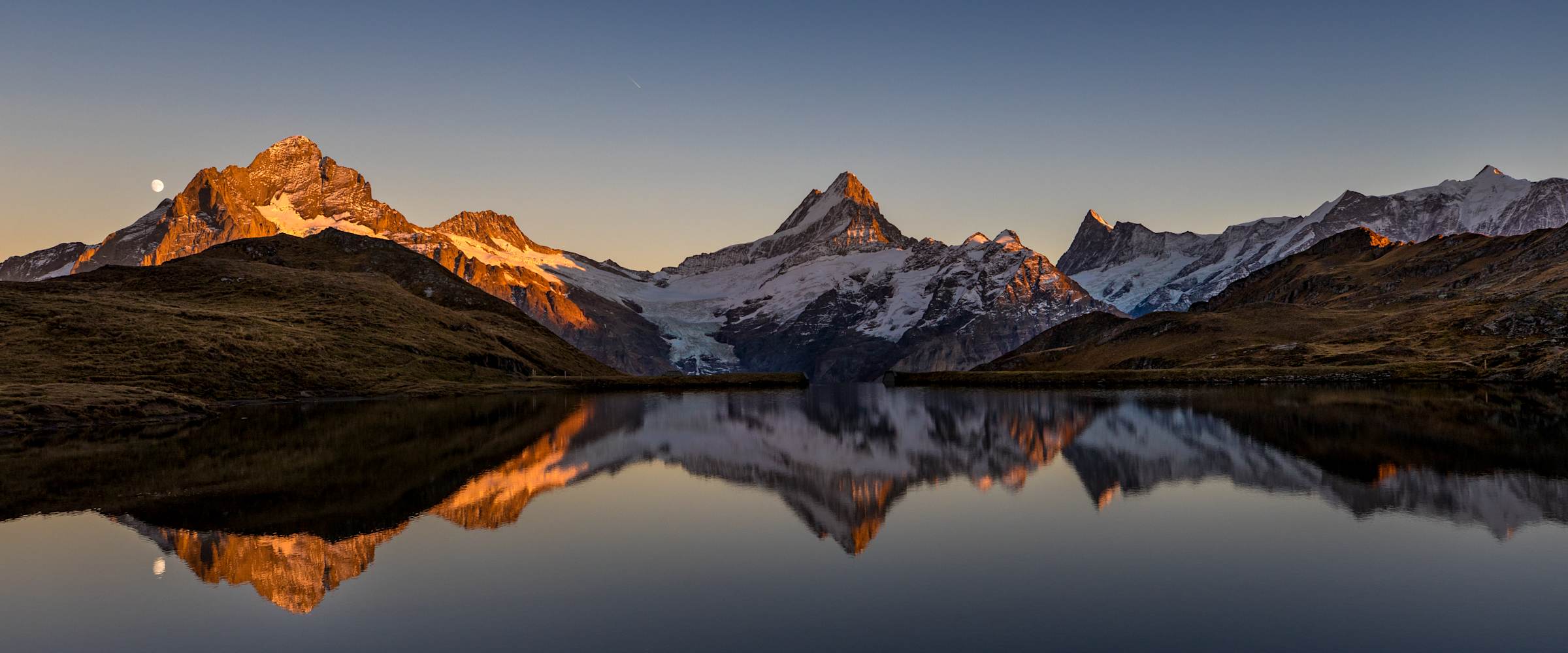 Evening-Morning Mood, Offers, Lake Bachalpsee, Experiences-Activities, Grindelwald-First-Summer, Season, Jungfrau-Travel-Pass, Summer, Conditions, jungfrau.ch