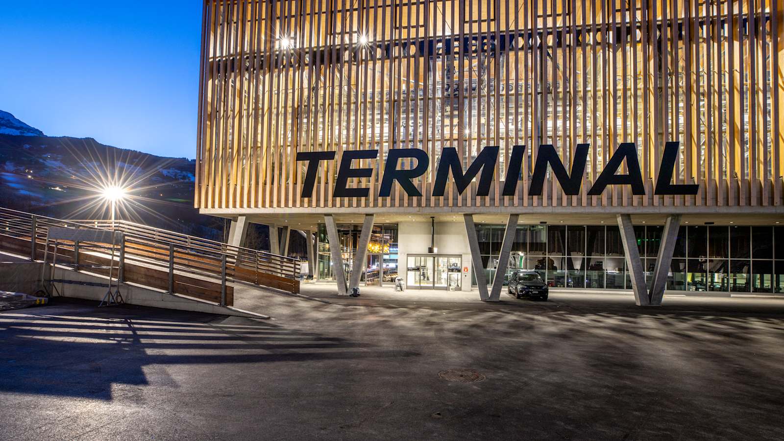 Grindelwald Terminal