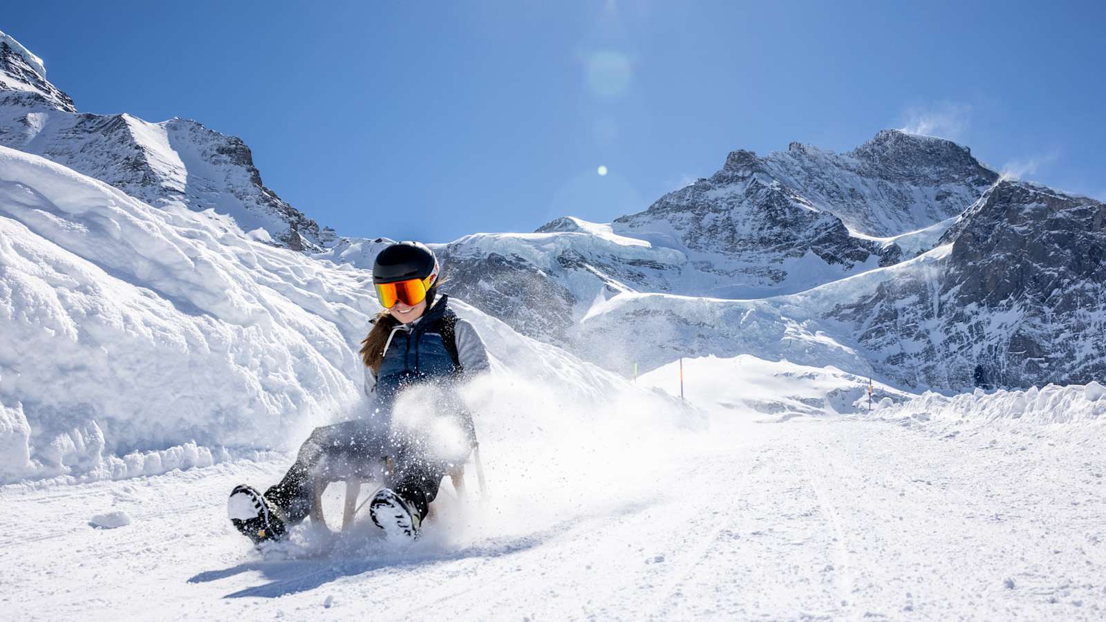 Jungfrau Eiger Run: varied sledging safari