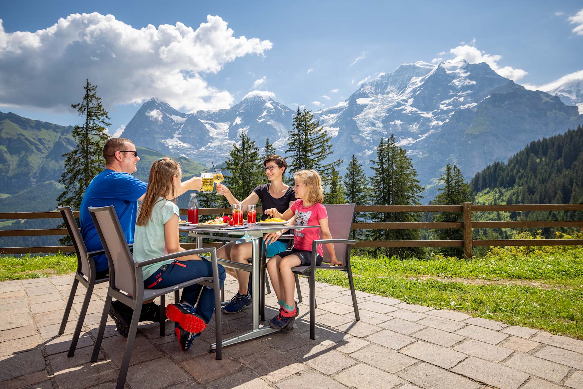 Restaurant Winteregg with mountain panorama